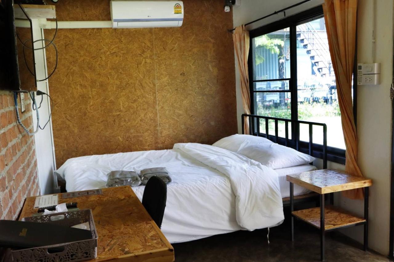 Smile Box Coffee & Resort Nong Hin Ngoại thất bức ảnh